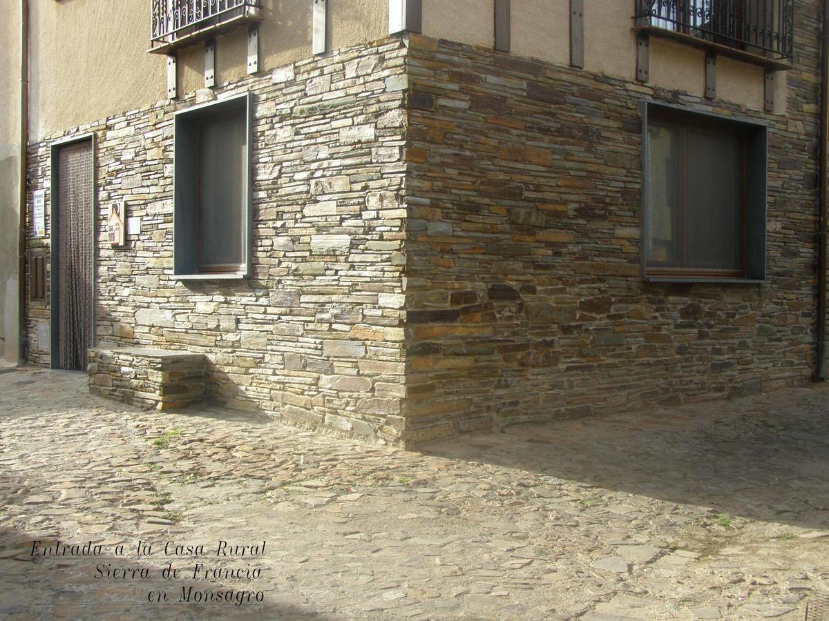 Apartamentos Sierra De Francia Monsagro Buitenkant foto